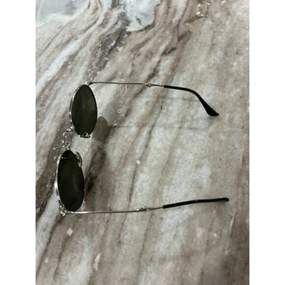 Ray Ban Blue and Silver Mirror Sunglasses Foldable Comes with case - Picture 7 of 10